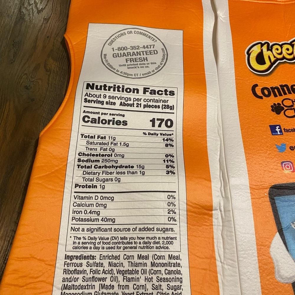 Cheetos Flamin' Hot Crunchy bag costume - Picture 6 of 10